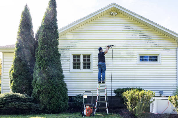 Best Garage Pressure Washing  in Lyons, WI